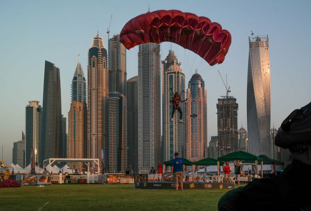 Soar and Plunge: Exhilarating Skydiving Adventures